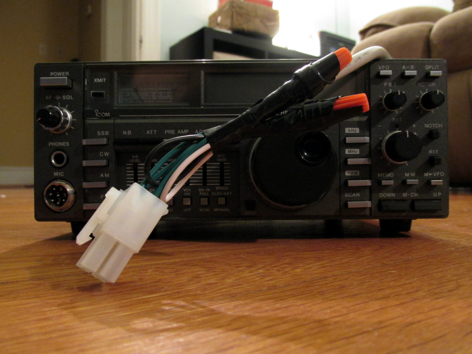 IC735-3